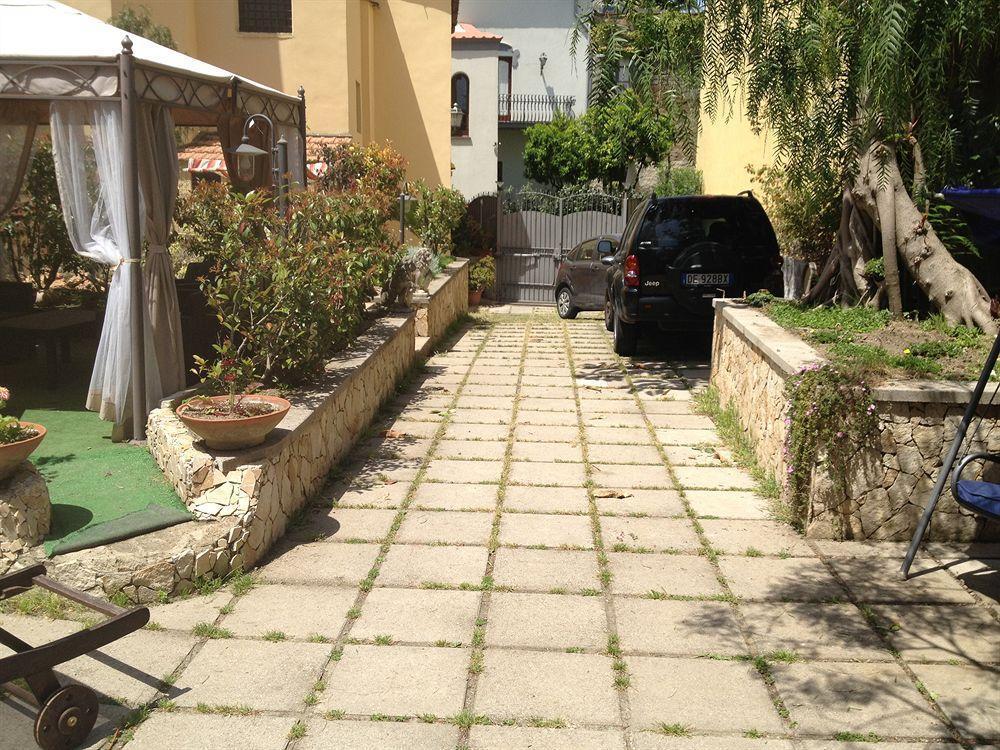 La Pennichella Sorrentina Relais Hotel Мета Екстериор снимка